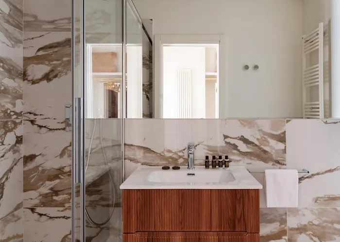 Cavalieri Palace 4* Rome